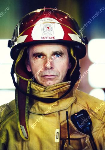 Портрет пожарного 27